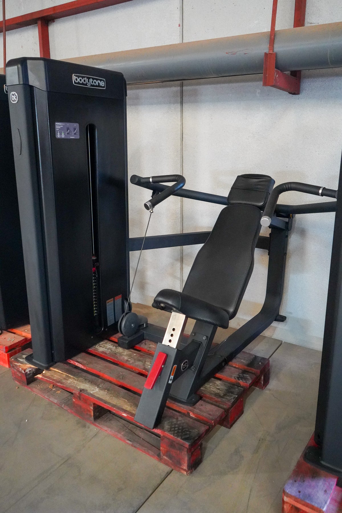 Forza Bold Shoulder Press